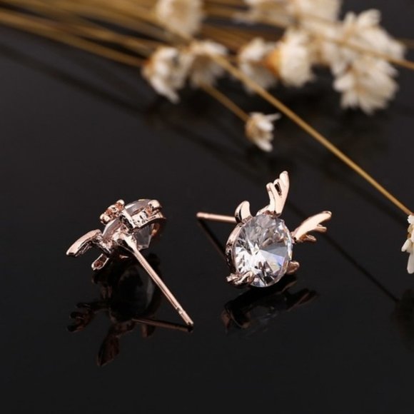 5 for $25 Antler Stud Shiny Crystal Earrings - Picture 4 of 7